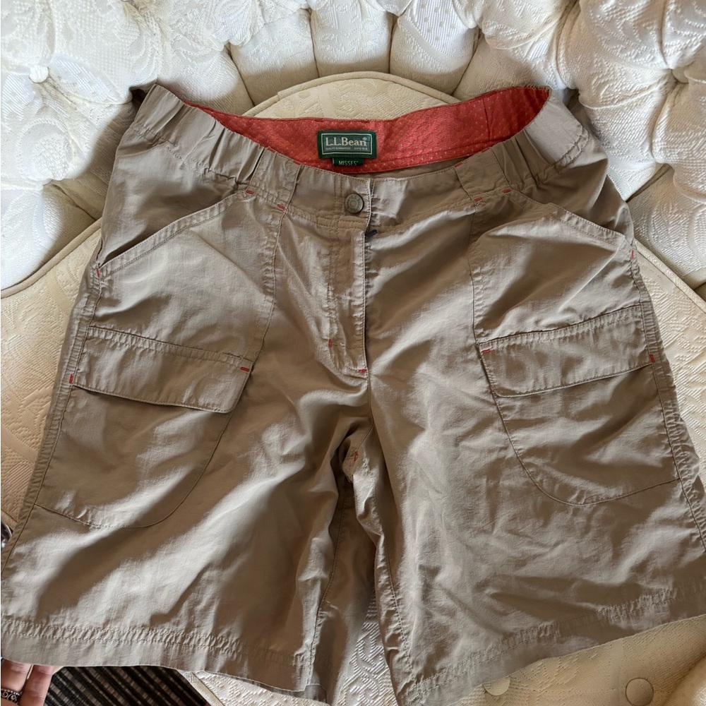 L.L. Bean Women's Tan Cargo Shorts